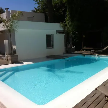 Avec Piscine